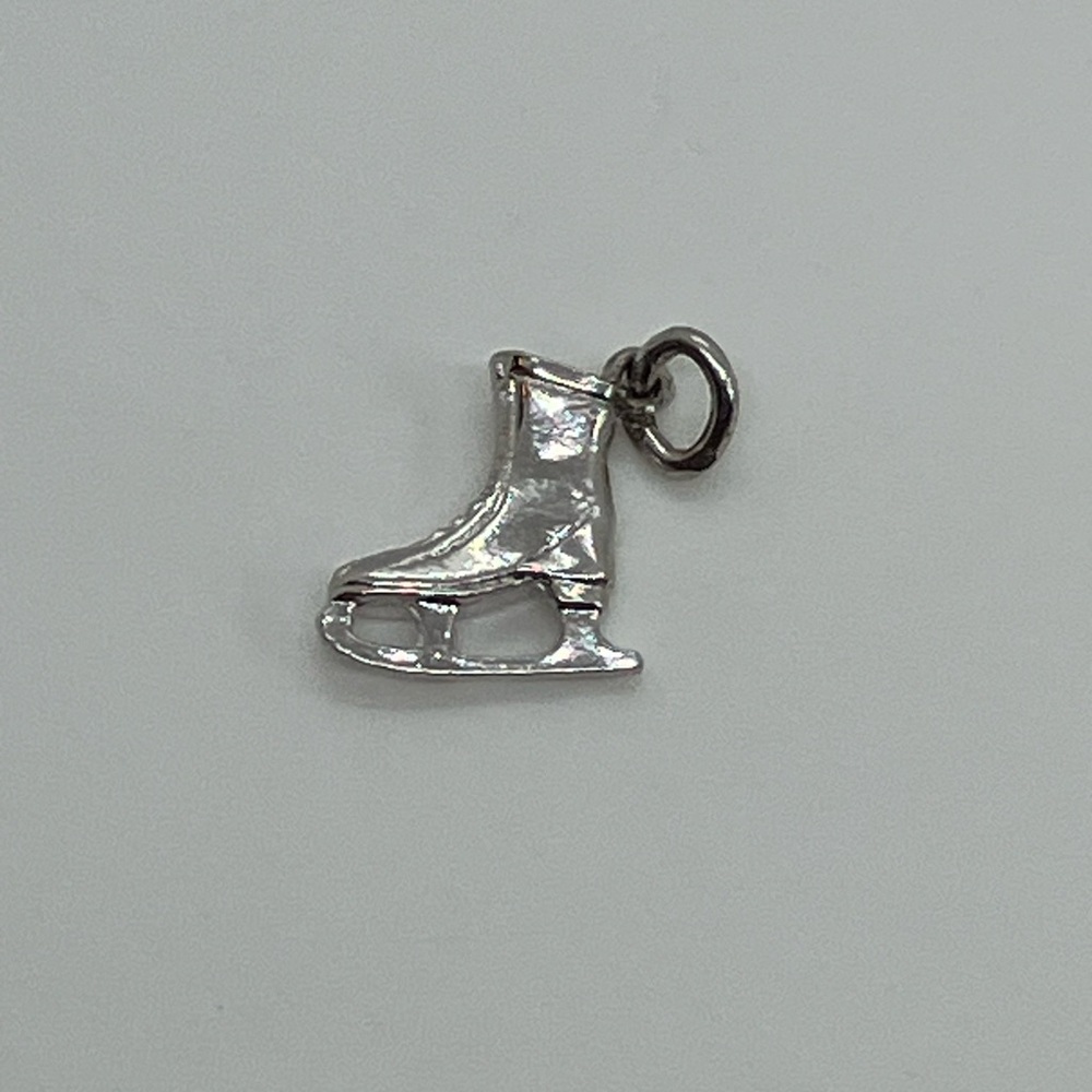 Vtg 925 Sterling Silver Ice Skate Figure Skate Ice Hockey Charm / Pendant
